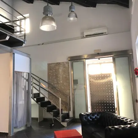 Capponi Loft Lägenhet
